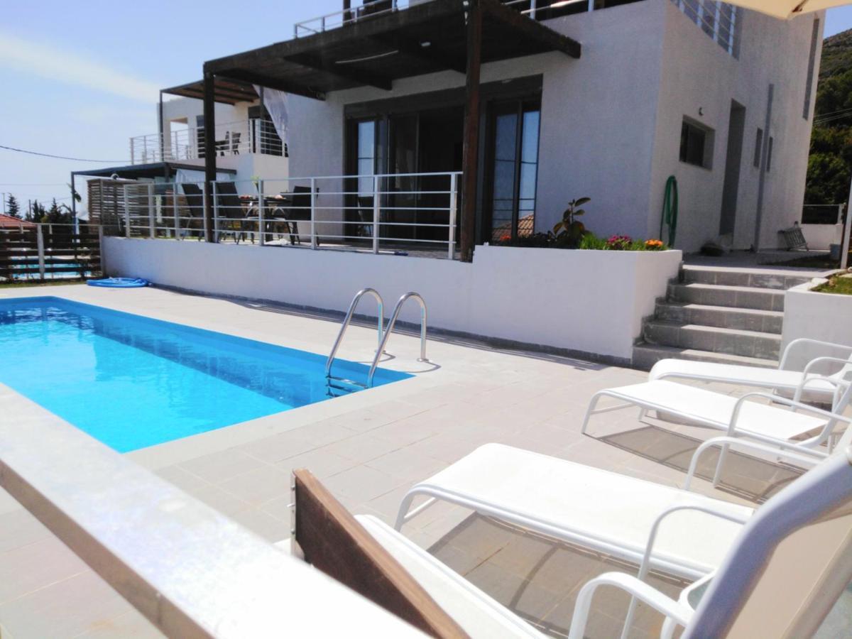 Villa George Sunrise Ratzaklíon المظهر الخارجي الصورة